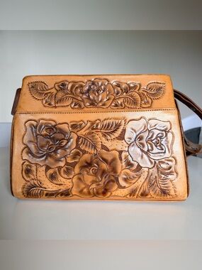 VTG Handcrafted Floral Tooled Leather Crossbody Bag